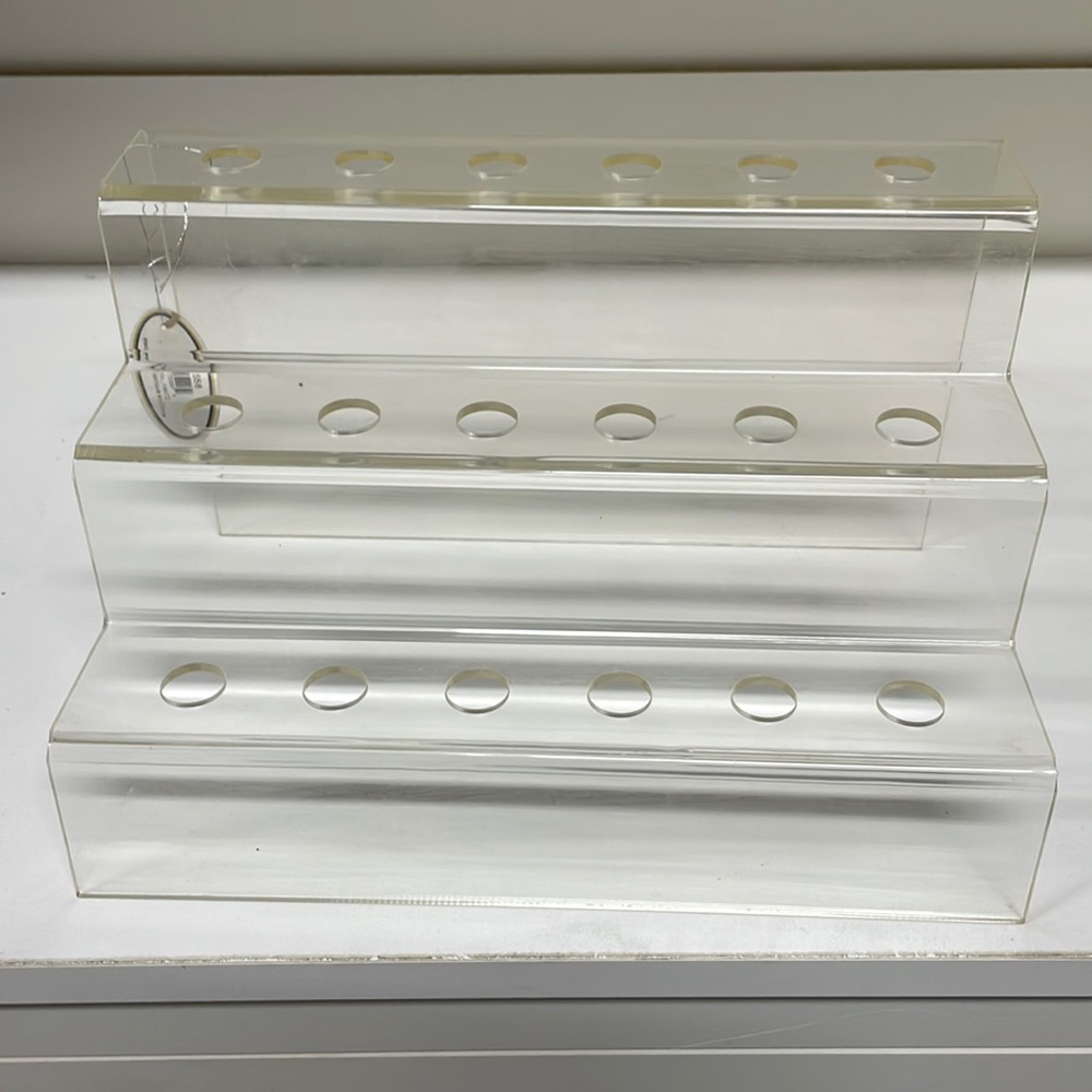 Acrylic 18 count wine stopper display